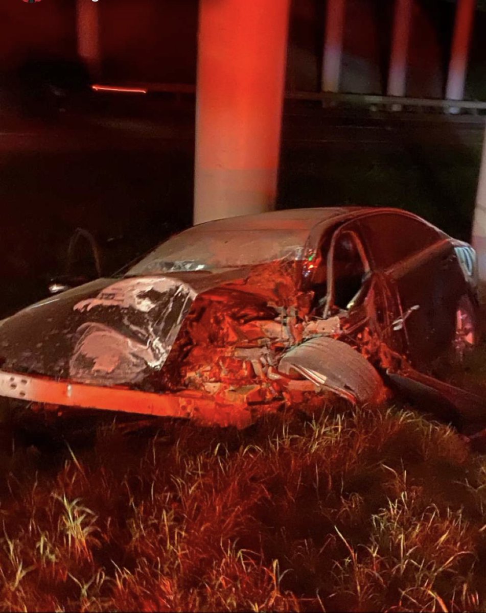 theeliwheaton's tweet image. I woke up this morning thanking god that my brother and I are still here to see another day. Extremely blessed that I had my my brother/guardian angel #LLÆ watching over us. Thank you all for the love and support and blessed to leave with the minor injuries we have!❤️GOD IS GOOD