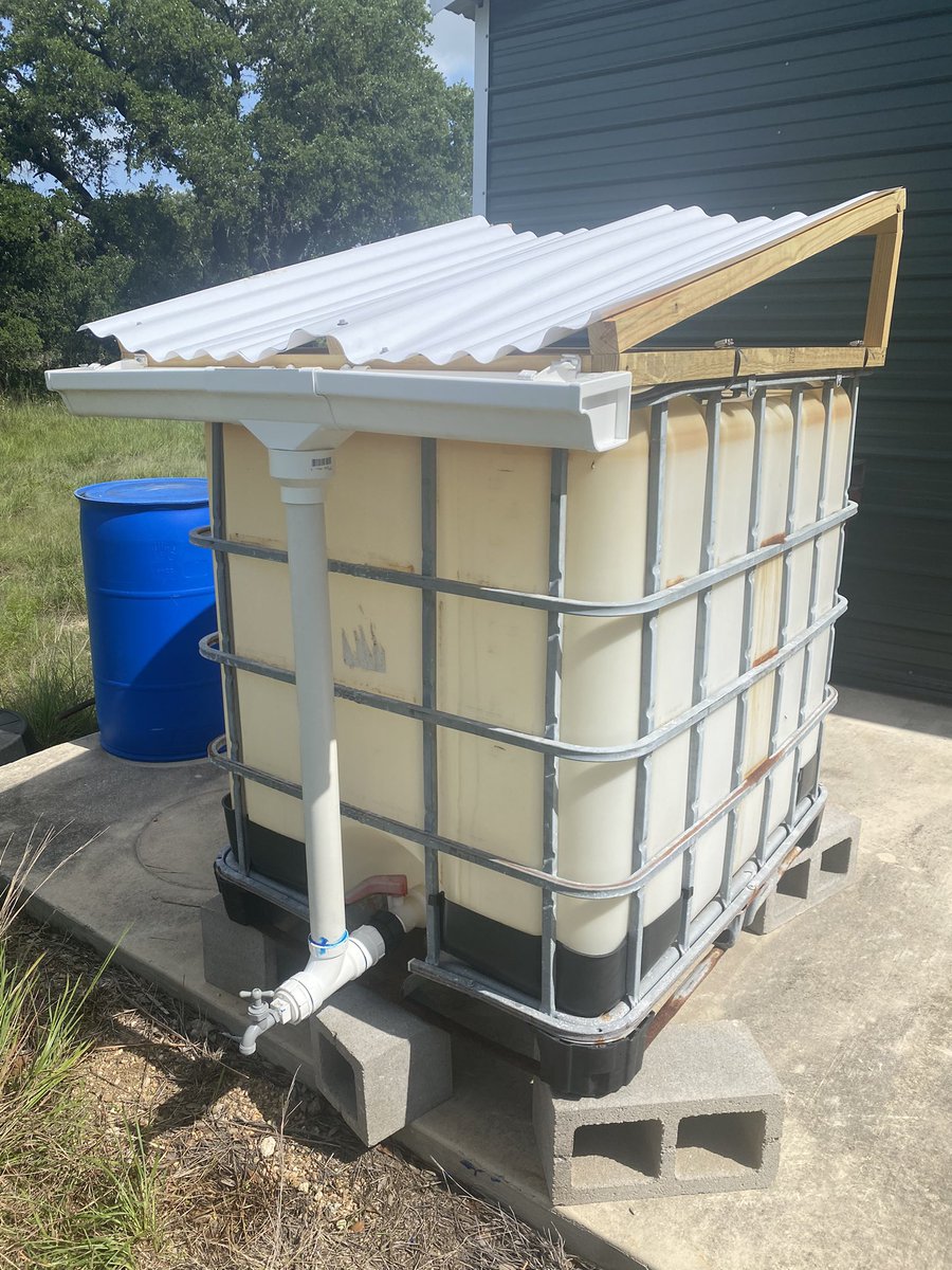 jchotz's tweet image. #rainwatercollection even done badly is a super power.