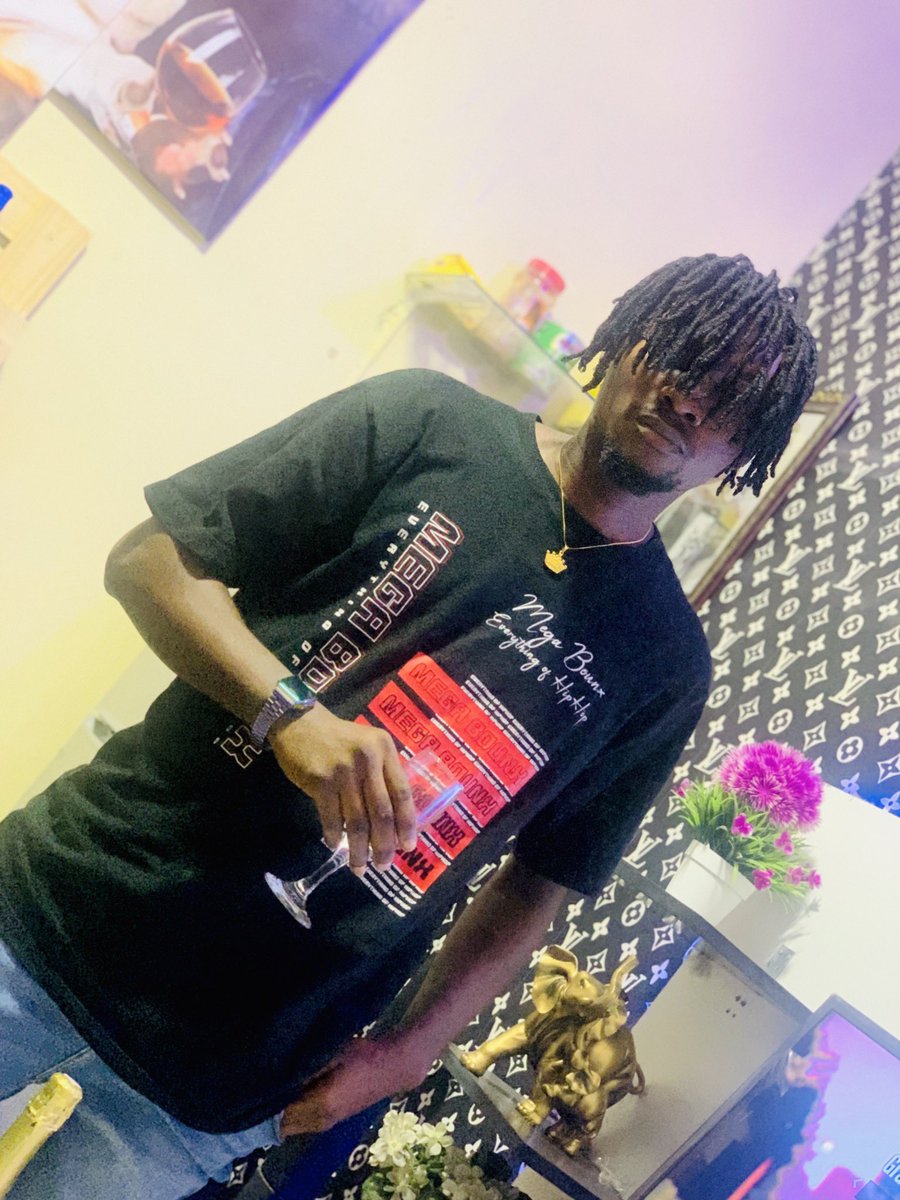 TabletGh4's tweet image. Everything that is meant for you will find you. From people, to moments, to things... if it is for you, it will come, and when it does,  Be there,  Enjoy, Live and Love ❤!! J3m3 Ni👽🔯
#BEC 
#Legoo
