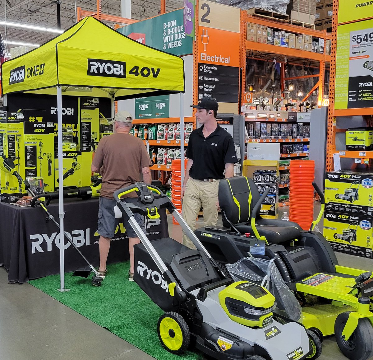 chris dyson (@chrisdysonthd) on Twitter photo Savannah, LJ, & Russ driving leads. WD from Ryobi couldn't resist joining in the fun here in Clarksvegas! <a href="/BrendaGrovesTHD/">Brenda Groves</a> <a href="/crystal_THD/">Crystal Walker</a> @thd_young <a href="/gloria_terri/">Terri Gloria</a> @AudreyTHD3627 Savannah, LJ, & Russ driving leads. WD from Ryobi couldn't resist joining in the fun here in Clarksvegas! <a href="/BrendaGrovesTHD/">Brenda Groves</a> <a href="/crystal_THD/">Crystal Walker</a> @thd_young <a href="/gloria_terri/">Terri Gloria</a> @AudreyTHD3627
