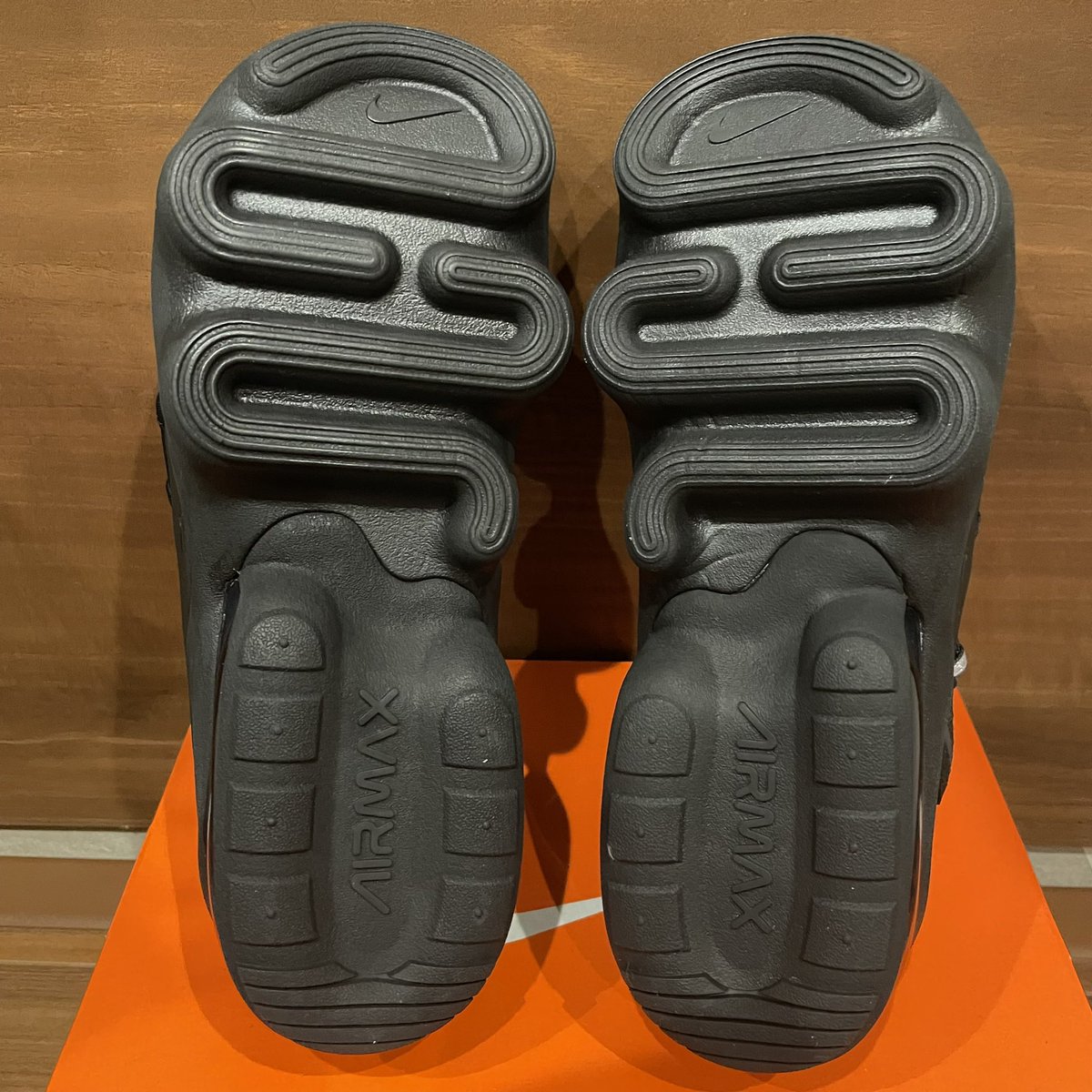 dubkicks00's tweet photo. ⓜⓐⓧ#06/2021
WMNS AIR MAX KOKO SANDAL
US_7  cm_24
BLACK/BLACK-ANTHRACITE
CI8798 003

#AirMax #Nike #Koko #Sandal #NiceKicks #MyCollection #KicksCollection #dubkicks00 https://t.co/mIQiABzhMu