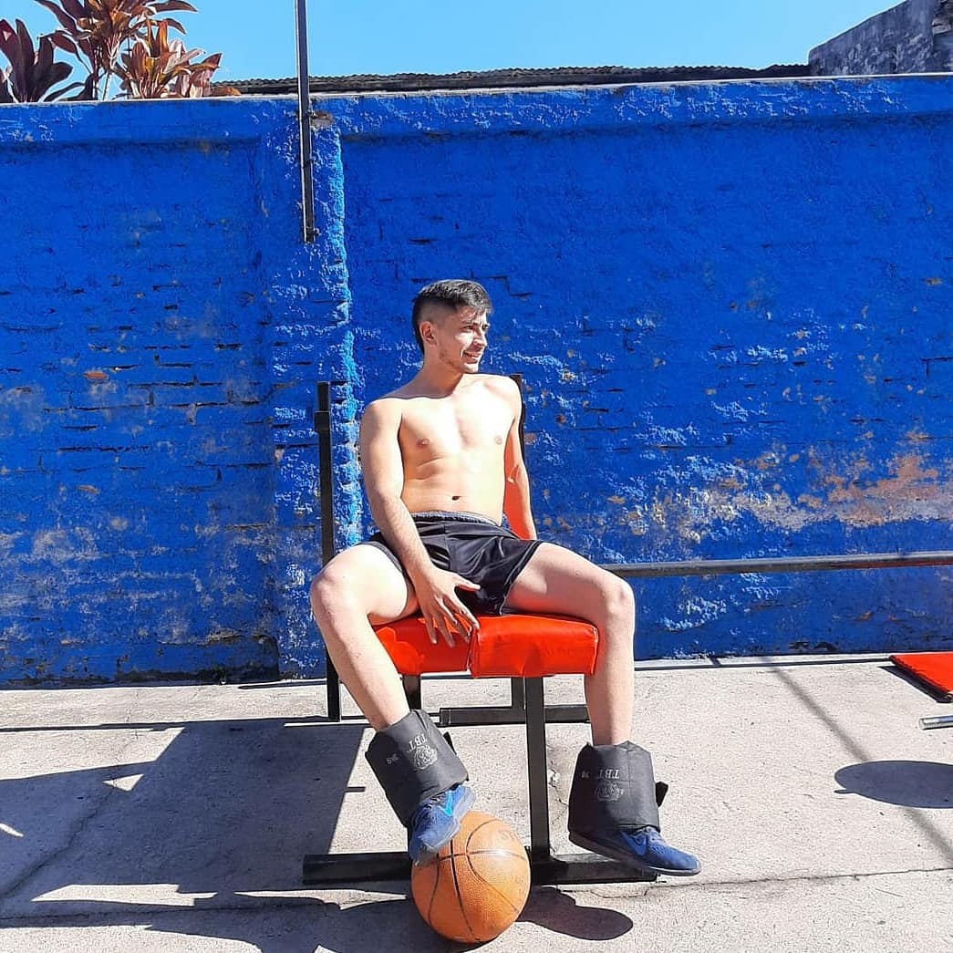 LucasTello13's tweet photo. 🥵🥵 https://t.co/lBjF7hxtAA