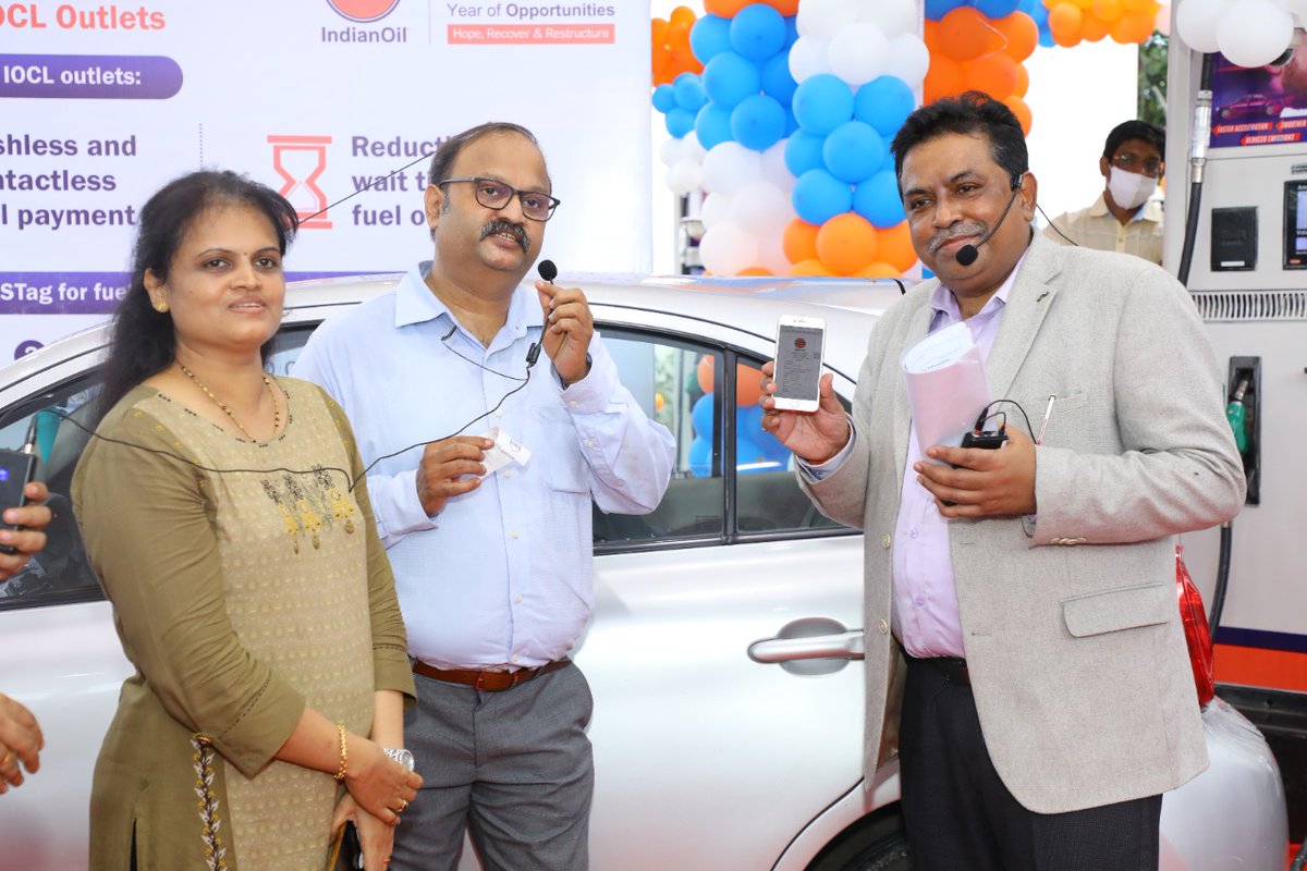 Now pay for fuel through ICICI Bank FASTag at IndianOil fuel stations. IndianOil launched today Integration of FASTag issued by ICICI Bank. We demonstrated the process of fuel payment using ICICI FASTag to our 1st customer Mr. Manish at Vashi fuel pump. #Innovation #IndianOil