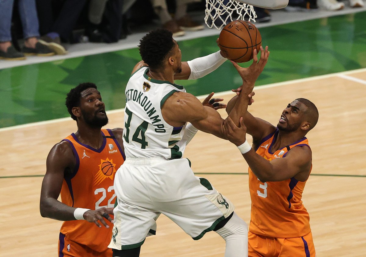 bucks score bucks score