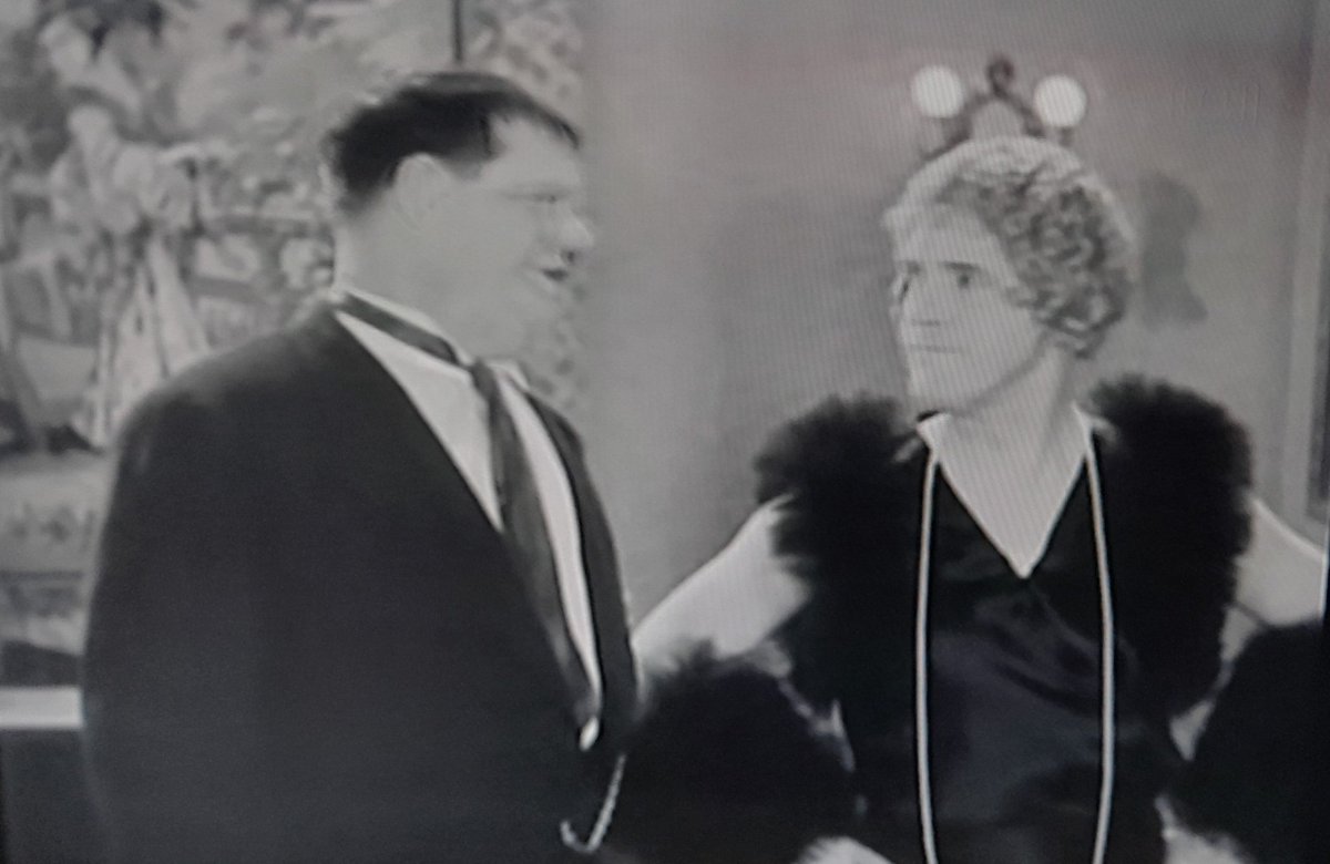 Lost_In_Films_'s tweet photo. #LaurelAndHardy have married a couple of lookers 🤣 #TwiceTwo https://t.co/NMCw4orshz