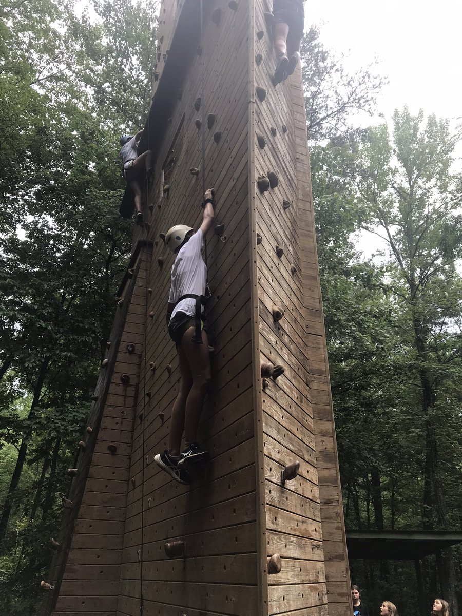 IwLake's tweet photo. Setting rock wall goals and crushing them. https://t.co/DALuINSuXm