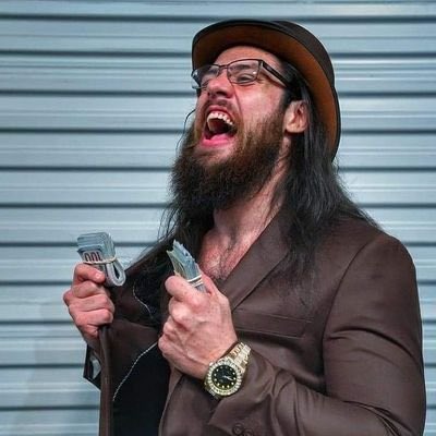 Garyh3k's tweet photo. Cameron Grimes making a donation to Baron Corbin could give this storyline a hilarious twist! 
#SmackDown #CorbinFund #WWE @BaronCorbinWWE @CGrimesWWE https://t.co/0z99PQVViD