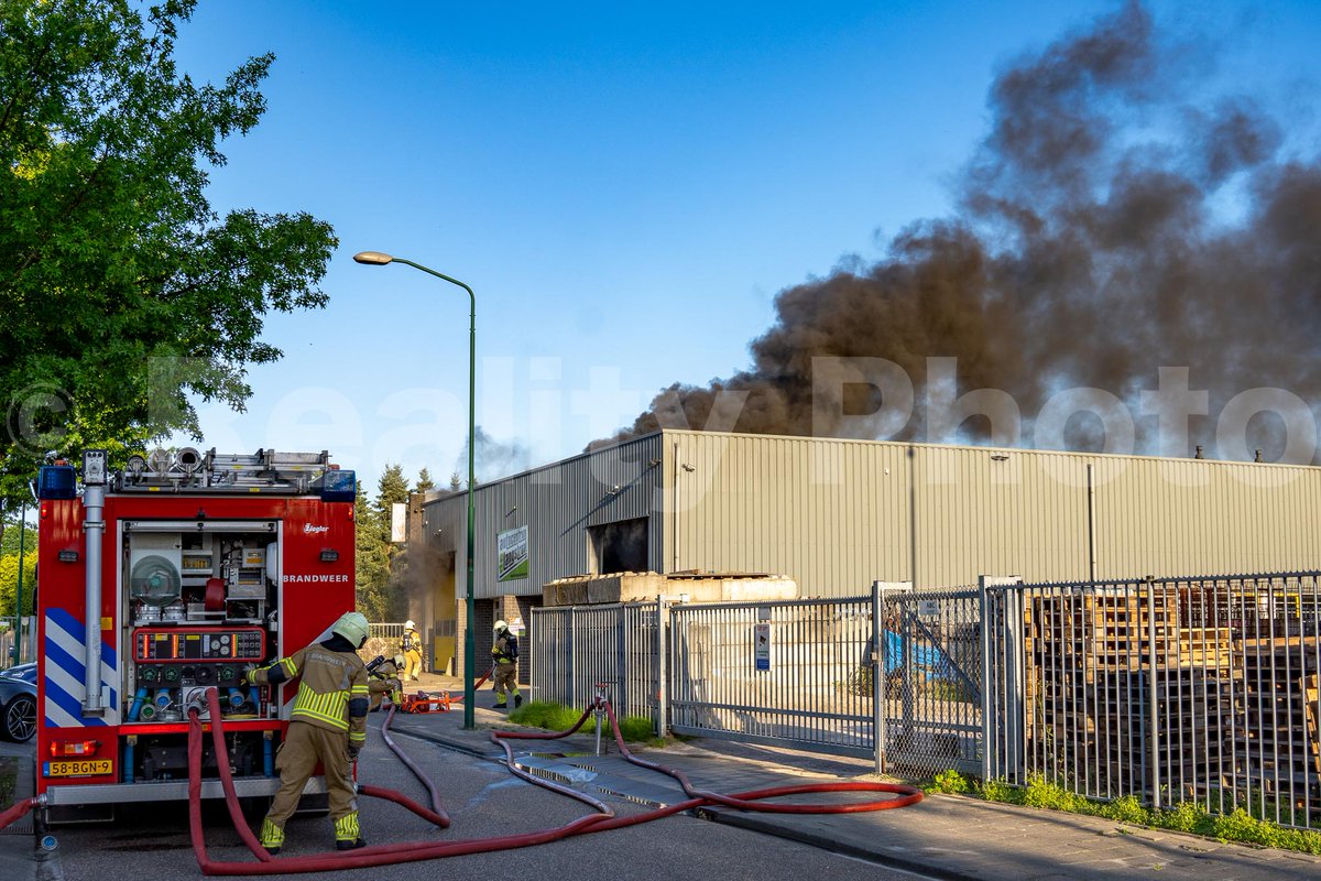 Melding grote brand Tolweg Kaatsheuvel