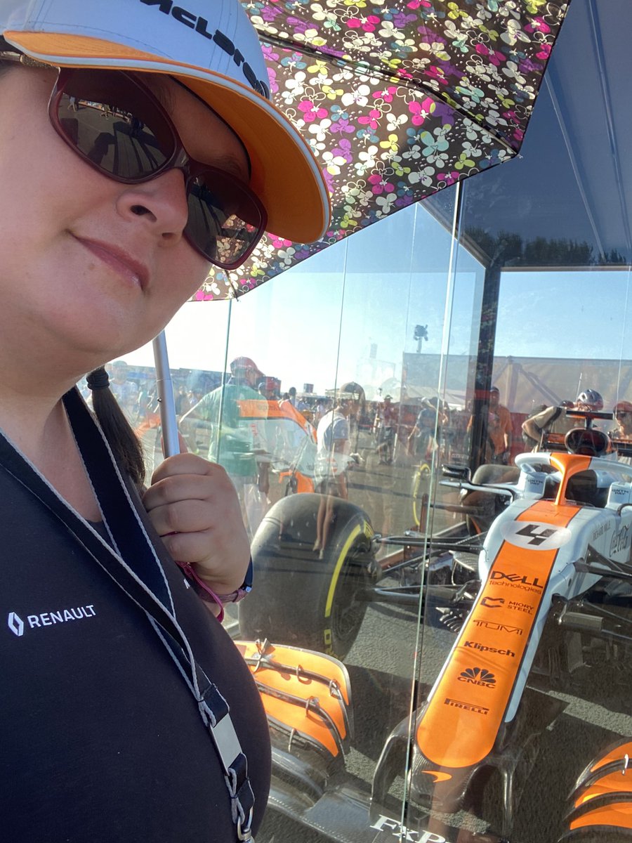 Aimee_J_'s tweet photo. Well this is a thing of beauty @McLarenF1 โฆ..
๐๐งก๐
#FansLikeNoOther #BoldIsBack #GulfXMcLaren https://t.co/sNx3lC4CzQ