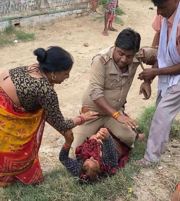 नारी सम्मान योगी सरकार <a href="/Nationalisti41/">Kangana Ranaut Fan 🇮🇳</a> <a href="/myogiadityanath/">Yogi Adityanath</a> <a href="/RajatSharmaLive/">Rajat Sharma</a>