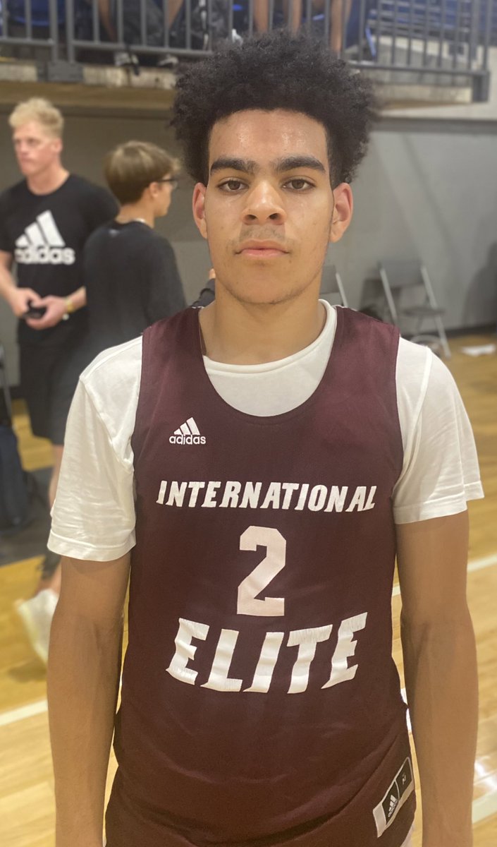 Noah Ogoli was lights out last game for International Elite, shooting lights out and making great decisions in the paint #RLHoops