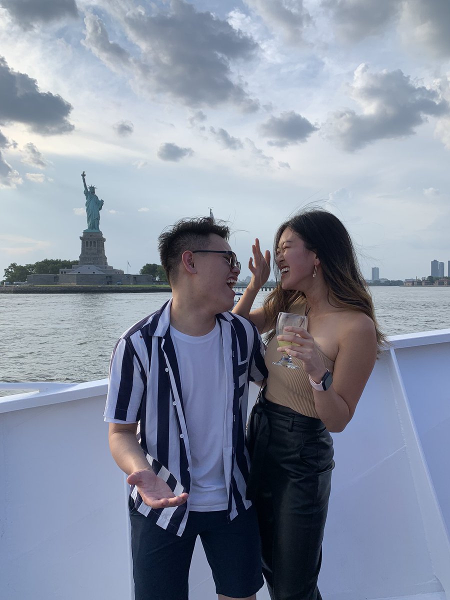 bicanalee's tweet photo. compliments to the chef who cooked up this amazing yacht party 

the chef in question: @tanthaip 😩🤌🏻 https://t.co/NnN73YMPHK