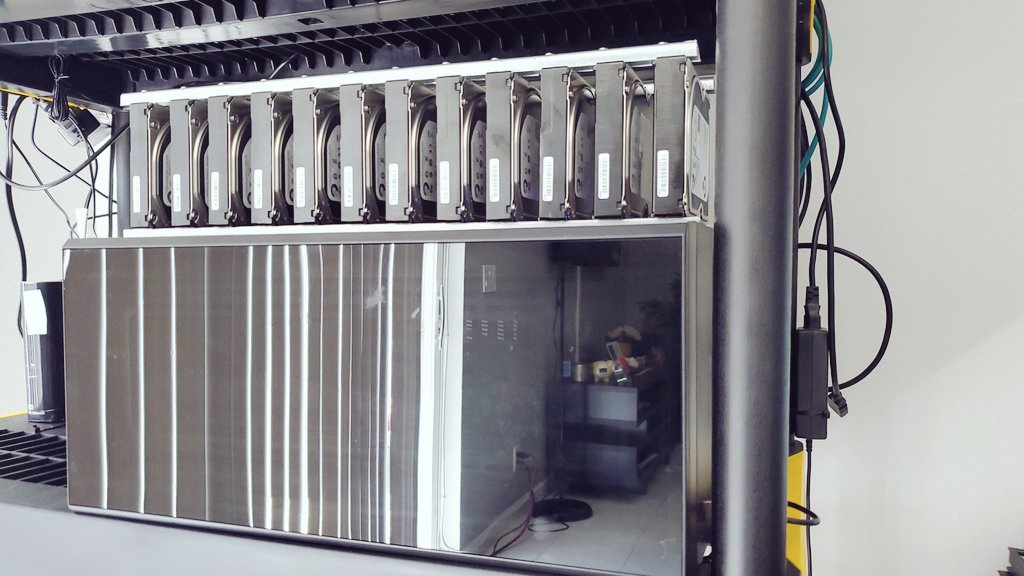 forexbr2019's tweet photo. It's time to replot 350tb to Spacepool and plot another 300tb that arrived. Thank you Hpool ππ» for the time I was with you... let' go now! New wallet, keys and pool! ππ»
#chiaproject @chia_project #spacepool @thespacepool @CalebCurry π€πΌβπ» https://t.co/7JqUdYiNao