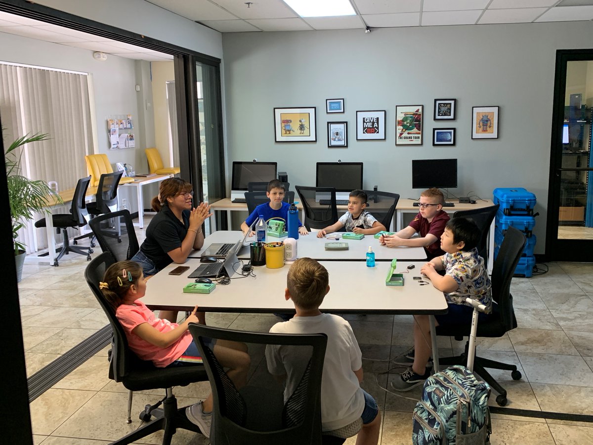 GenTechSupport's tweet image. Another week of awesome tech at GenTech. Next week students will be exploring how to build computer networks in our Cyber Defenders camp. While leveling up their coding skills in with our Radical Robots camp. 

#gentech #coding #kidstech #cybersecurity
gentechsupport.com/kids
