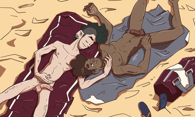Beach love! #NSFW College https://t.co/CZf4CdEQIn