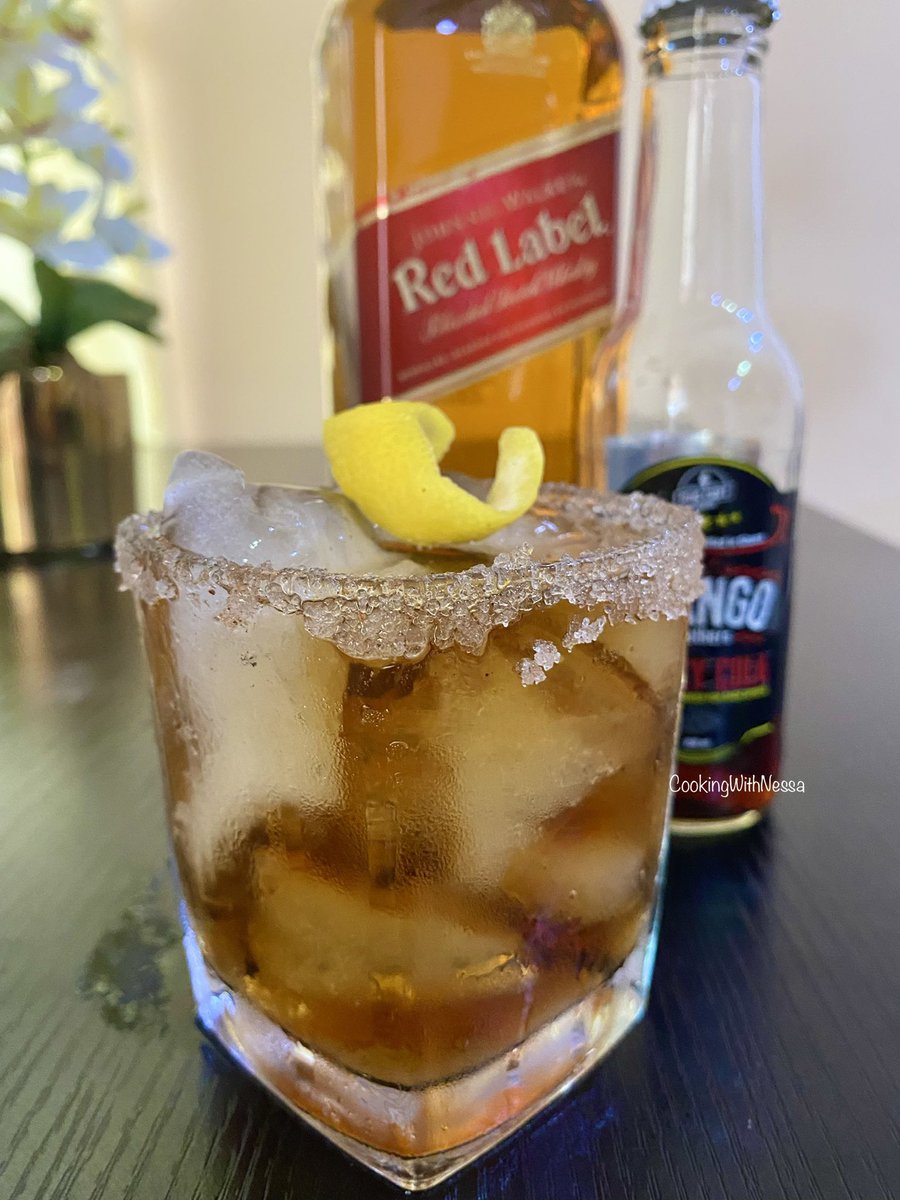 cookingwithness's tweet photo. Staying in tonight? Do you have whiskey? Well this is a cocktail recipe for you! Enjoy! ❤️🥃

Recipe: https://t.co/FipwoG1b5t 

Alcohol from @bottomsupbottle https://t.co/sHqIii6pnq