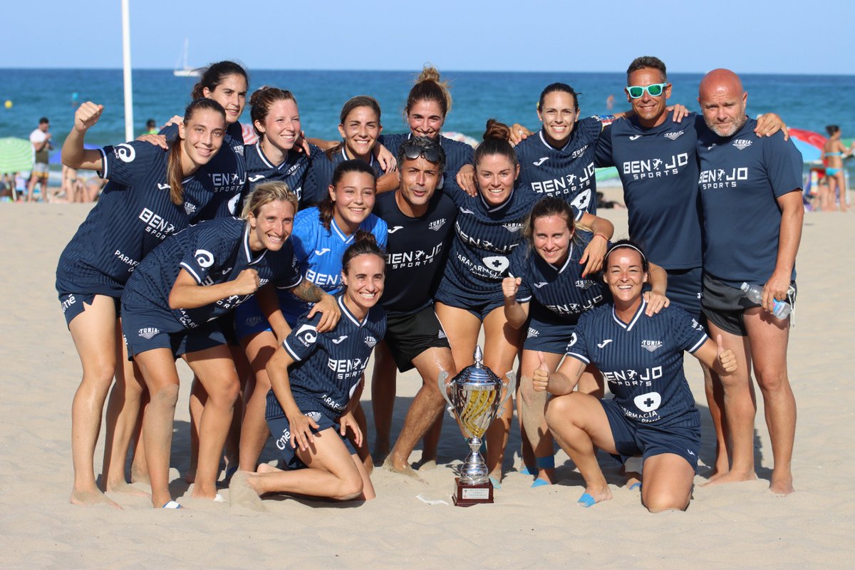| FÚTBOL PLAYA |

🏆 Turia Beach Soccer, campeón de la Liga Autonómica Valenta en 🏖 la playa de Sant Joan d'Alacant

🥈 <a href="/CFIntercity/">𝗖𝗙 𝗜𝗡𝗧𝗘𝗥𝗖𝗜𝗧𝗬</a> 
🥉 Alicante Sun
🏅 @SPAFemenino 

📎 ffcv.es/wp/blog/2021/0…

#SomFutbol