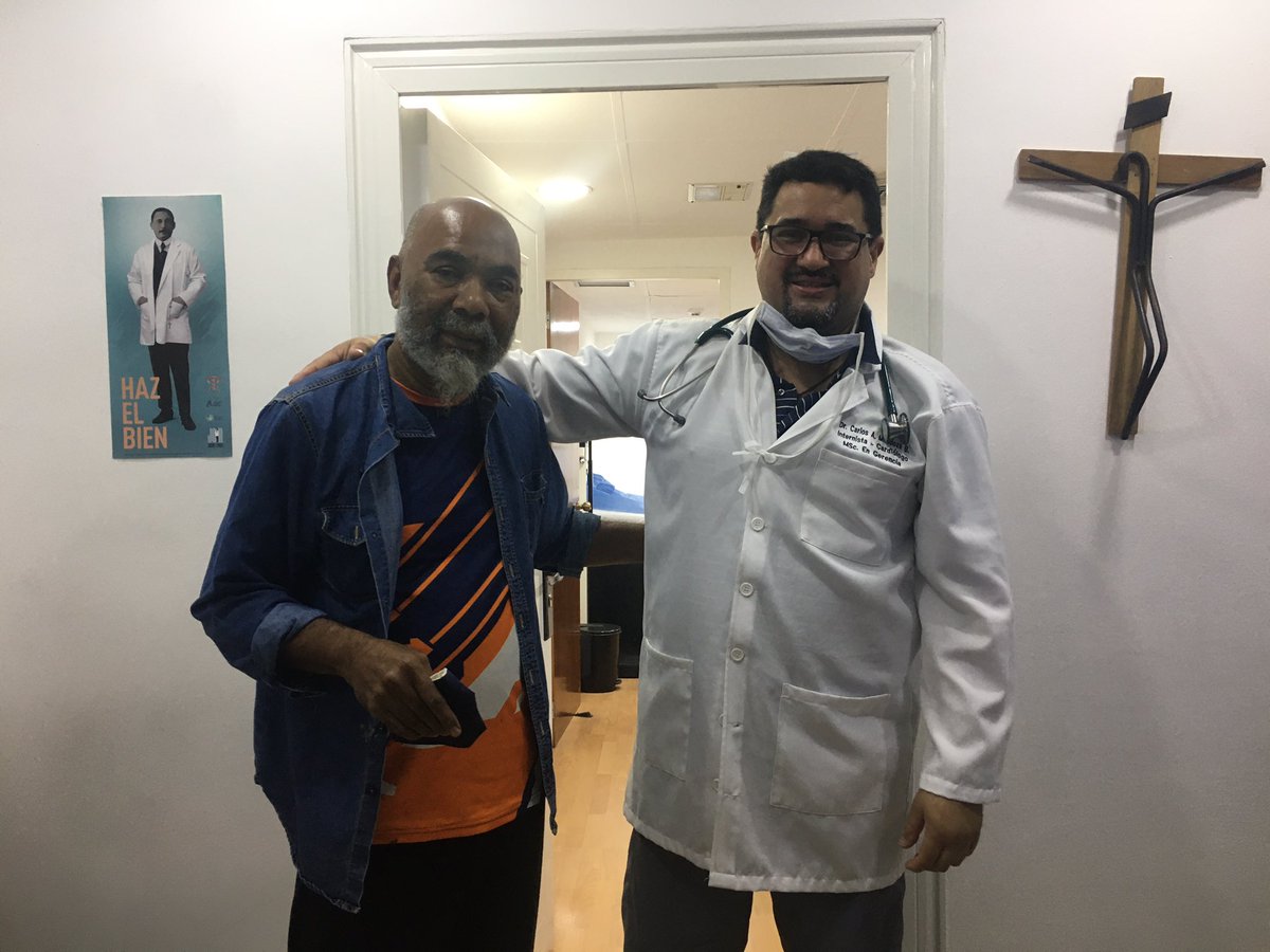 CardioMendoza's tweet photo. Hoy en mi cumpleaños con el honor de evaluar a un gran Artista Plastico Venezolano. El Maestro Luis Onofre Frias, paciente desde hace más de 10 años https://t.co/d2NedK2TRW