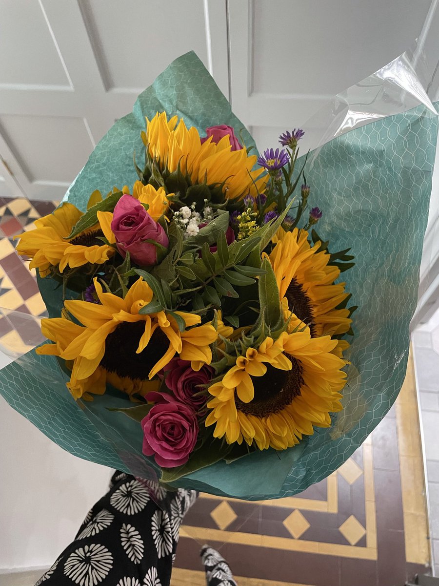 Shaista Aziz 💙 tweet media