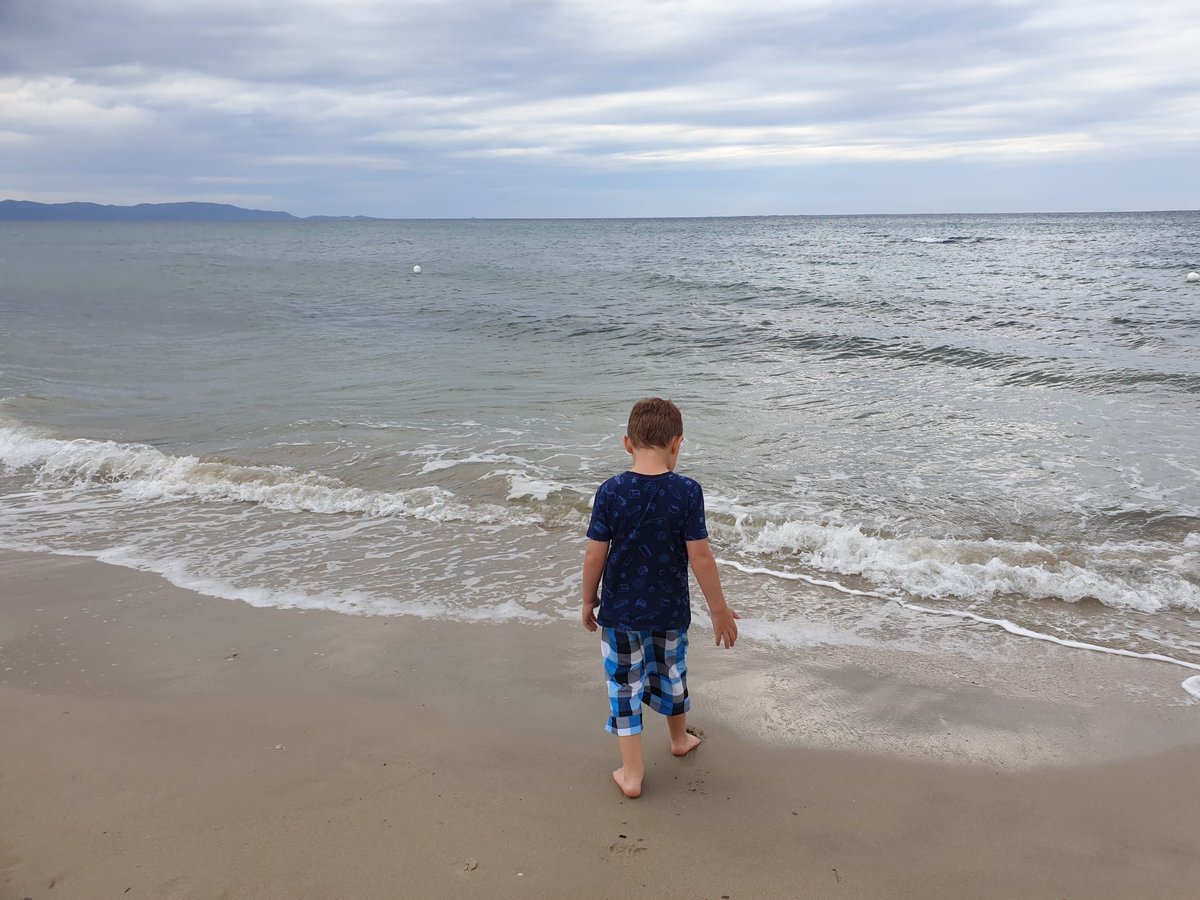 AntoniaSantschi's tweet photo. Vacanze 🙏 #Italia #modernavaccine #NoCovid #Estare #sealove https://t.co/G5D1EQGsEg