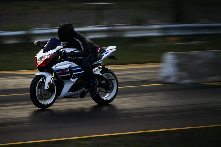 CSP_MOST's tweet photo. Having beginner riding skills is good but possessing advanced is even better! We can help get you up to that level.
Get started on learning advanced riding skills here: https://t.co/ZRE3ULMQDD
#AdvancedRiding #MotorcycleSafety https://t.co/zujqTZHe2Y