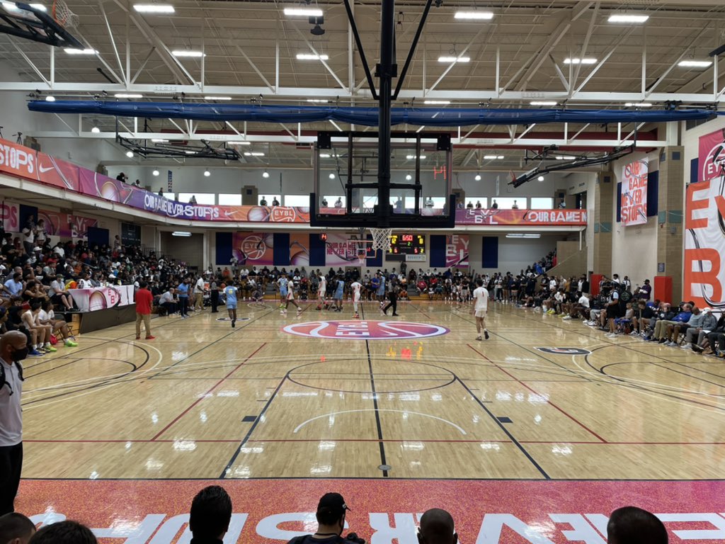 Although in a different capacity, it’s been fun being back in the freezing gyms at Peach Jam. Spent 13 of last 14 July evaluation periods in these gyms.