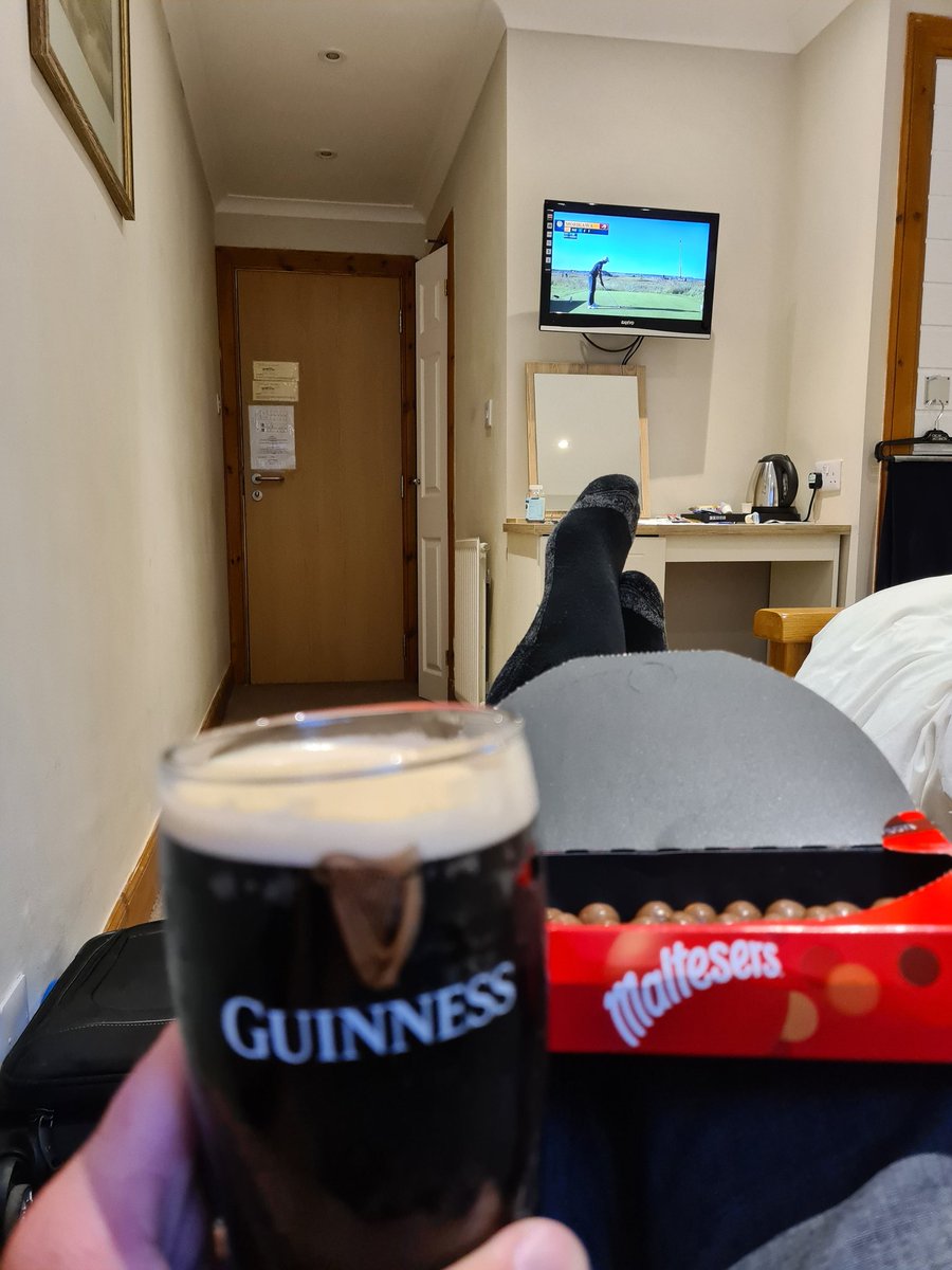 CRAIGLEE337's tweet photo. Another busy weekend away with pros on the road at @LochgilpheadGC @TaynuiltGolf and Isle of Seil GC. The only downside to travelling around Scotland is living out a suitcase. Someone has to do it😉 working more weekend now then I did on @EuropeanTour 🤦‍♂️🤣 https://t.co/u9QoW1Zxwm