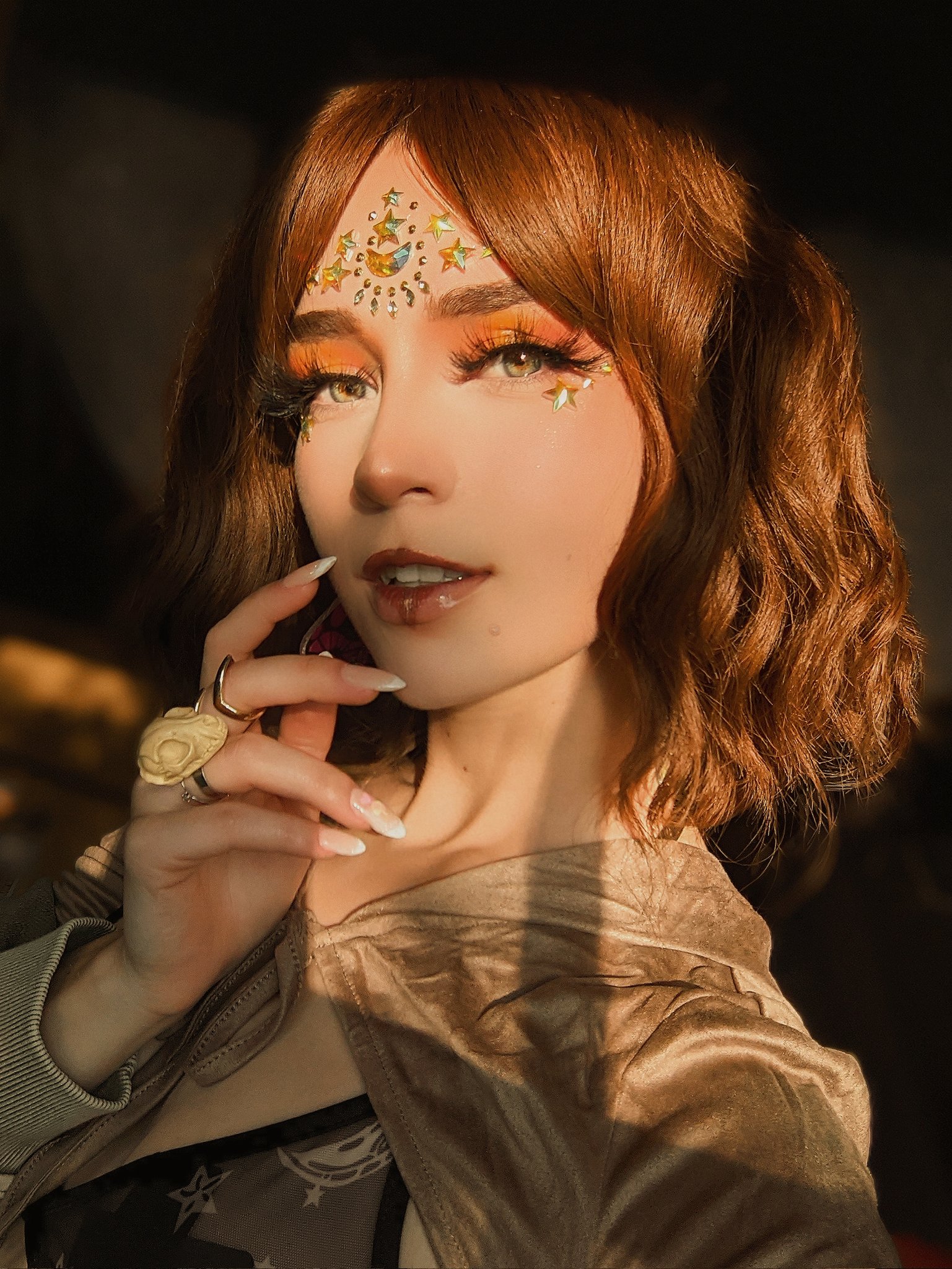 🐰Bunnybii🐝 on Twitter: "Bless @iheartraving for this outfit 😭🧡…