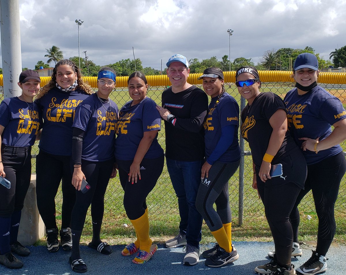 juandalmauPR's tweet photo. @PIPAguadilla botaron la bola en el festival de softball. Edwin Irizarry Mora y Roberto Iván Aponte @ComisionadoPIP, @AGutierrezColon y @JuventudPIP. ¡Presentes! @AlbertCruzwapa estamos listos. ¿Y los tuyos? 😅 https://t.co/lbWYFXnrrQ