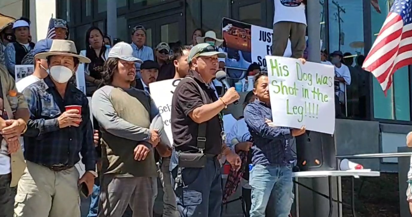 izy REEDS on WEBTOON ️ on Twitter "elder Hmongs are rallying at the