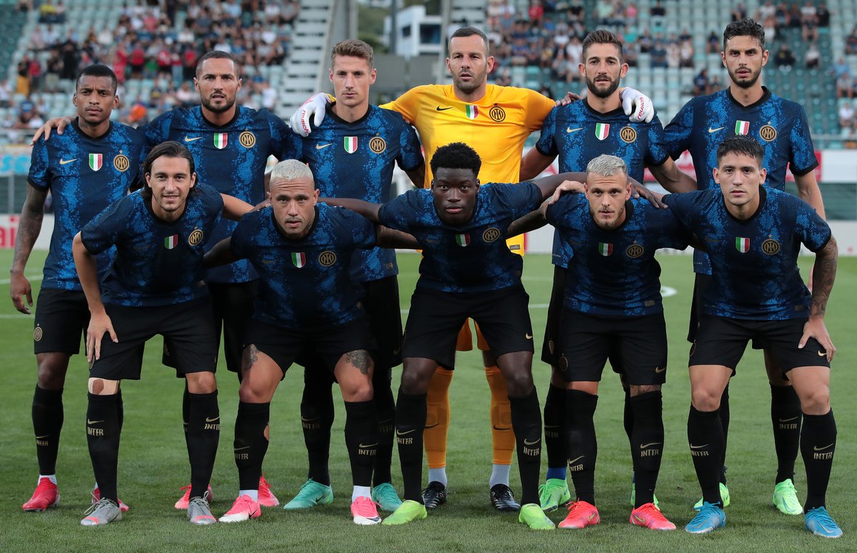 InterClub1908's tweet photo. โซ๐ต๐#LuganoRegionCup #LuganoInter 5-6 l'@Inter vince ai rigori con quello decisivo di #Ranocchia #FORZAINTER #Amala #SempreForzaInter #IMInter #IMMilano #FCIM #Inter #Inter19 #interclub1908
Seguite il profilo di riserva @InterClub1908_ ๐ค๐ https://t.co/FKJuXZpG00