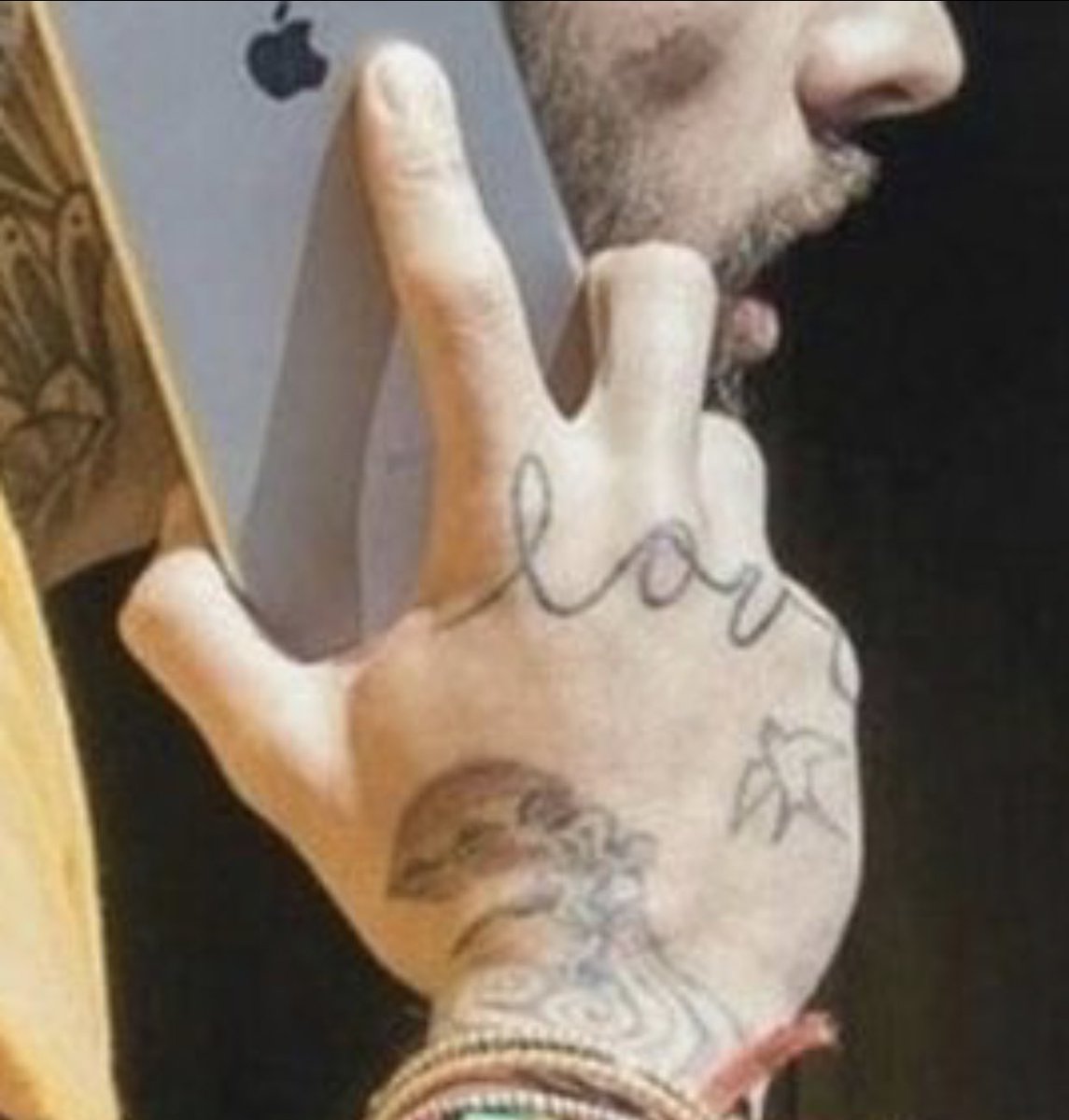 zaynhandbot's tweet photo. https://t.co/AlabO70k4B