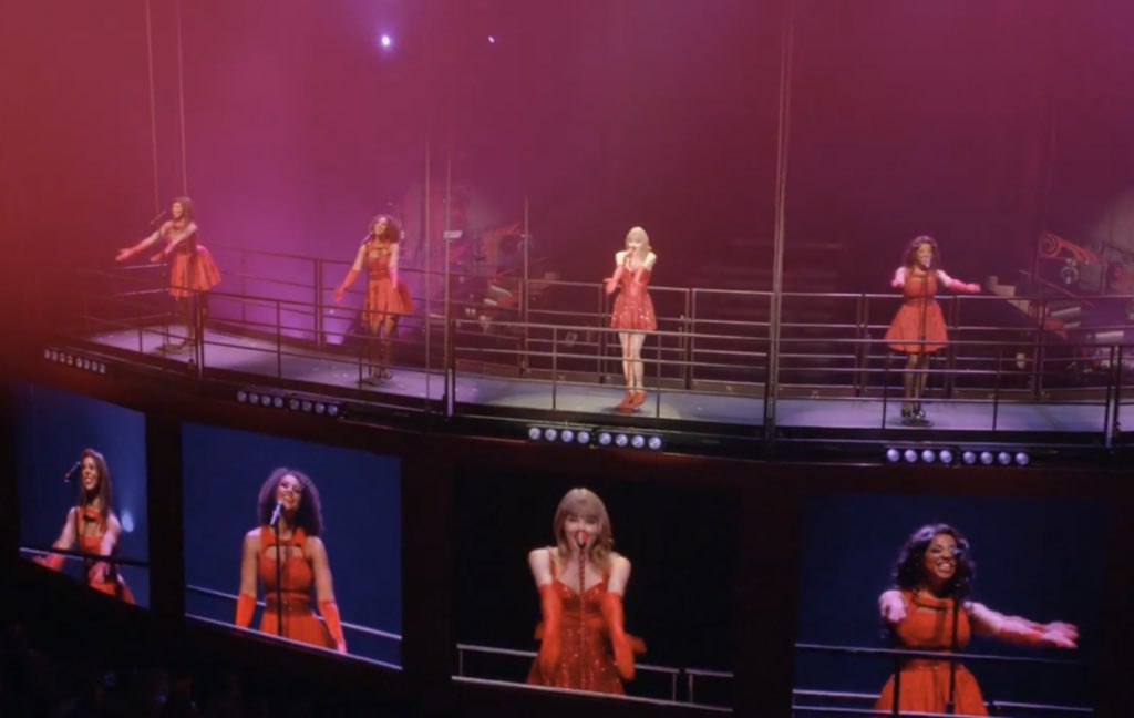 tracklist's tweet image. “Red” (2013) - Taylor Swift