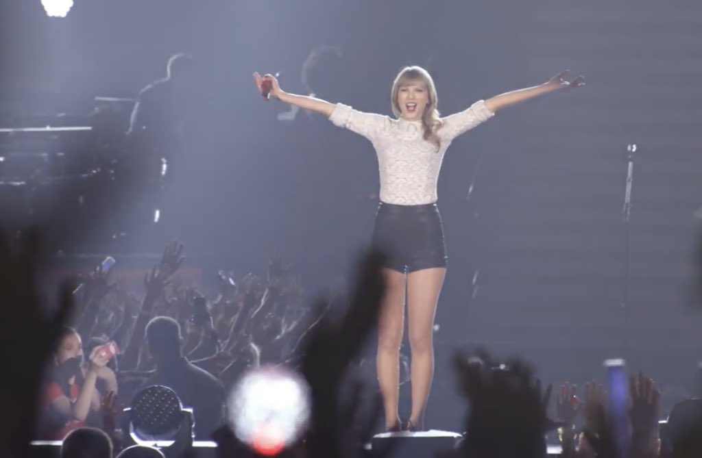 tracklist's tweet image. “Red” (2013) - Taylor Swift