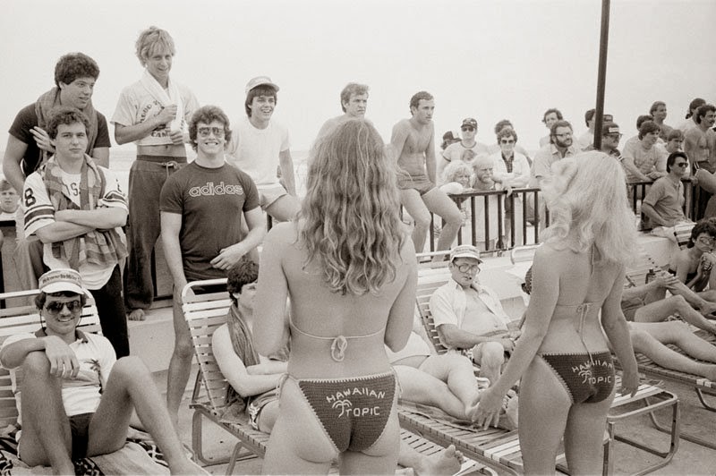 Here are some photos of Spring Break in Daytona Beach in the 1980s. 