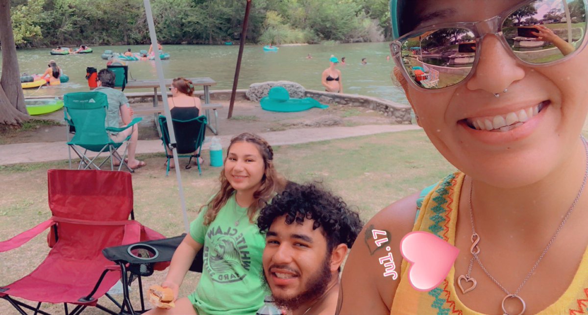 Braves20221's tweet photo. Our Friday was spent with gorgeous #Amaya #Noah and #Abby ALL day!! Lol and Saturday with some more #Familia #ParadiseCanyon #Bobbi #TheHubby #TheInlaws #MakingMemories https://t.co/L6De9ByiRl