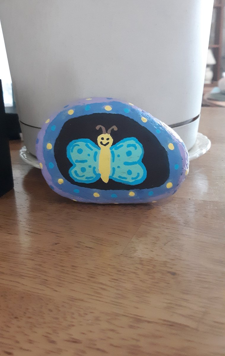 rckingrocks's tweet photo. Some pictures of rocks I have painted. Some have been hidden and others havent. #rcking #paintedrocks https://t.co/ZagKdlvzVP