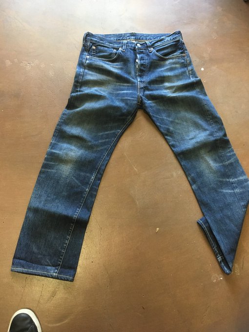 行きつけのジーンズ屋、コロナで全然行けてないけど店主のおっちゃん元気かな。完全オーダーメイドなんでサンタモニカ行った際は是非お立ち寄りをー https://t.co/pMhoDqhXNa