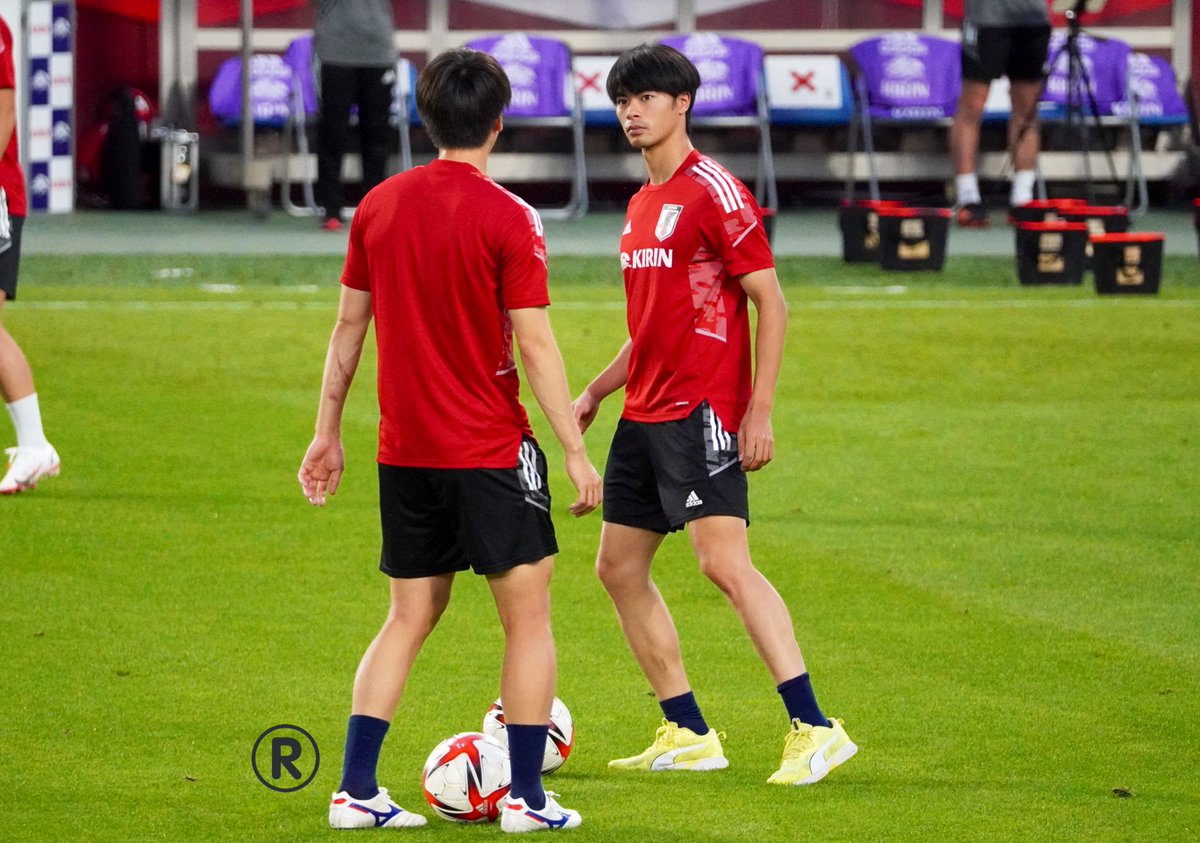 aaaa25oooo's tweet photo. 鷺沼兄弟は良いなあ、鷺沼兄弟は良いぞ🥺🙌 #田中碧 #三笘薫 https://t.co/ijxwyHEP4k