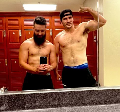 TW Pornstars - Bryson Kyle 128k⚠️. The most retweeted pictures and