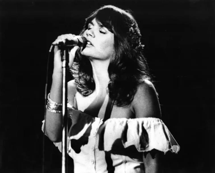 Happy Birthday to Linda Ronstadt 