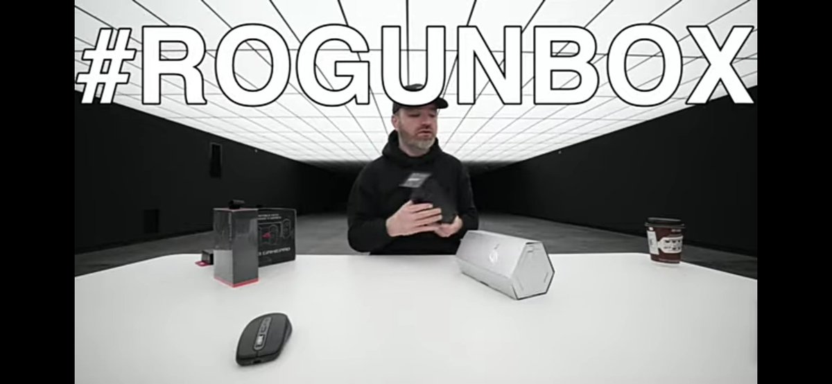 arnoldphil007's tweet image. #ROGUNBOX