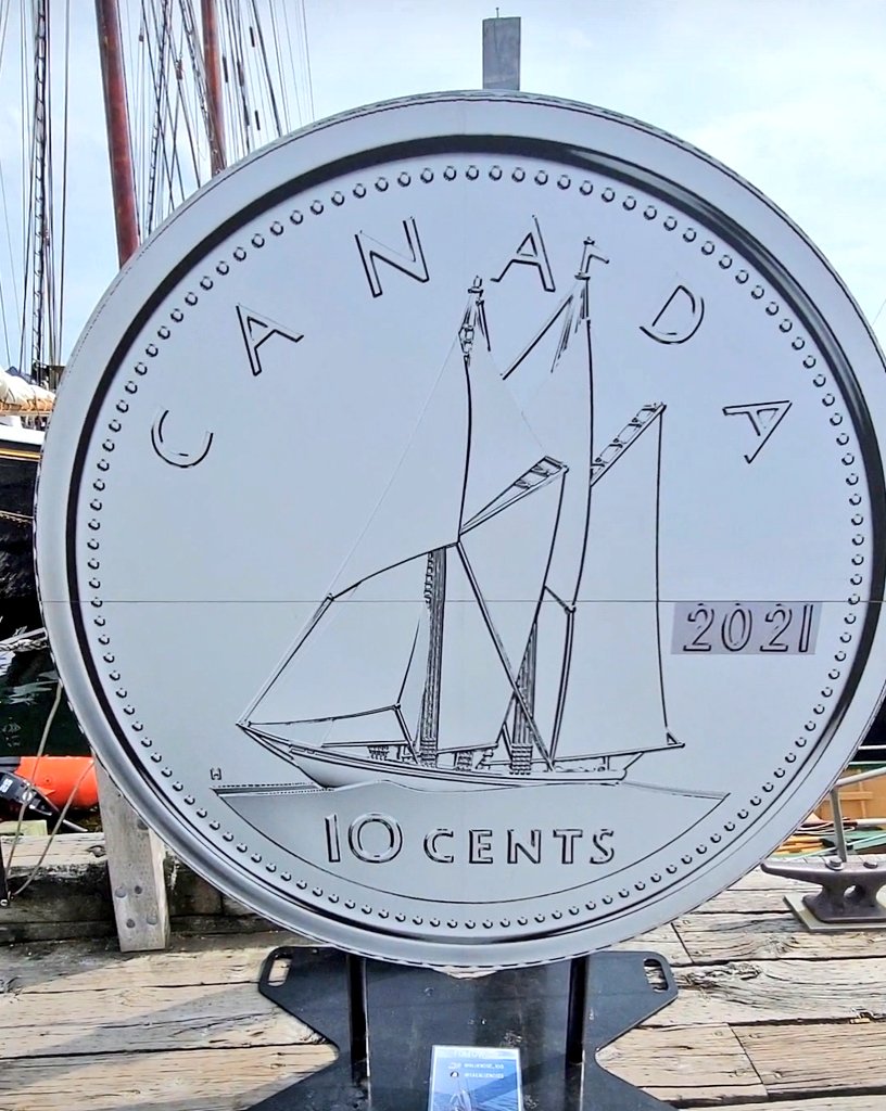 Got the chance to do the most Nova Scotian thing: Stepping aboard the beautiful Bluenose II, which is a replica of the most famous ship in Canadian history that sunk off the coast of Haiti after hitting a reef in 1946. A story of perseverance and Canadian pride. Happy 100th year!