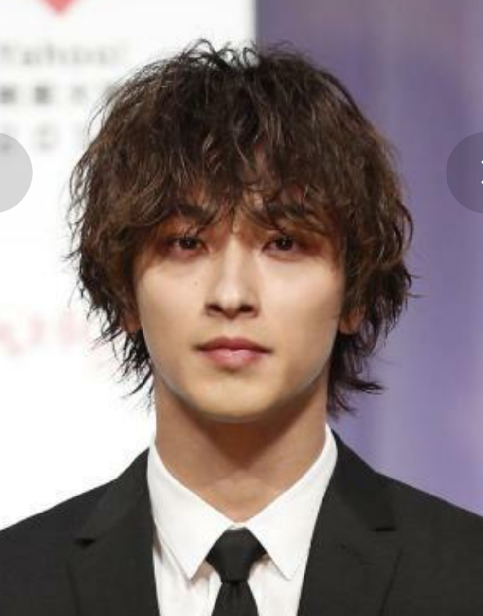 Take7700 白塗り野郎は誰だ 横浜流星さんだと思ったが 安藤政信さん説が圧倒的に多い だけどおいらは流星さんだと思う 若いよ 絶対 ボイス ボイス2 ボイスii 横浜流星 安藤政信 どちらにしてもイケメンだな イケメン T Co Wdq1iaaogm