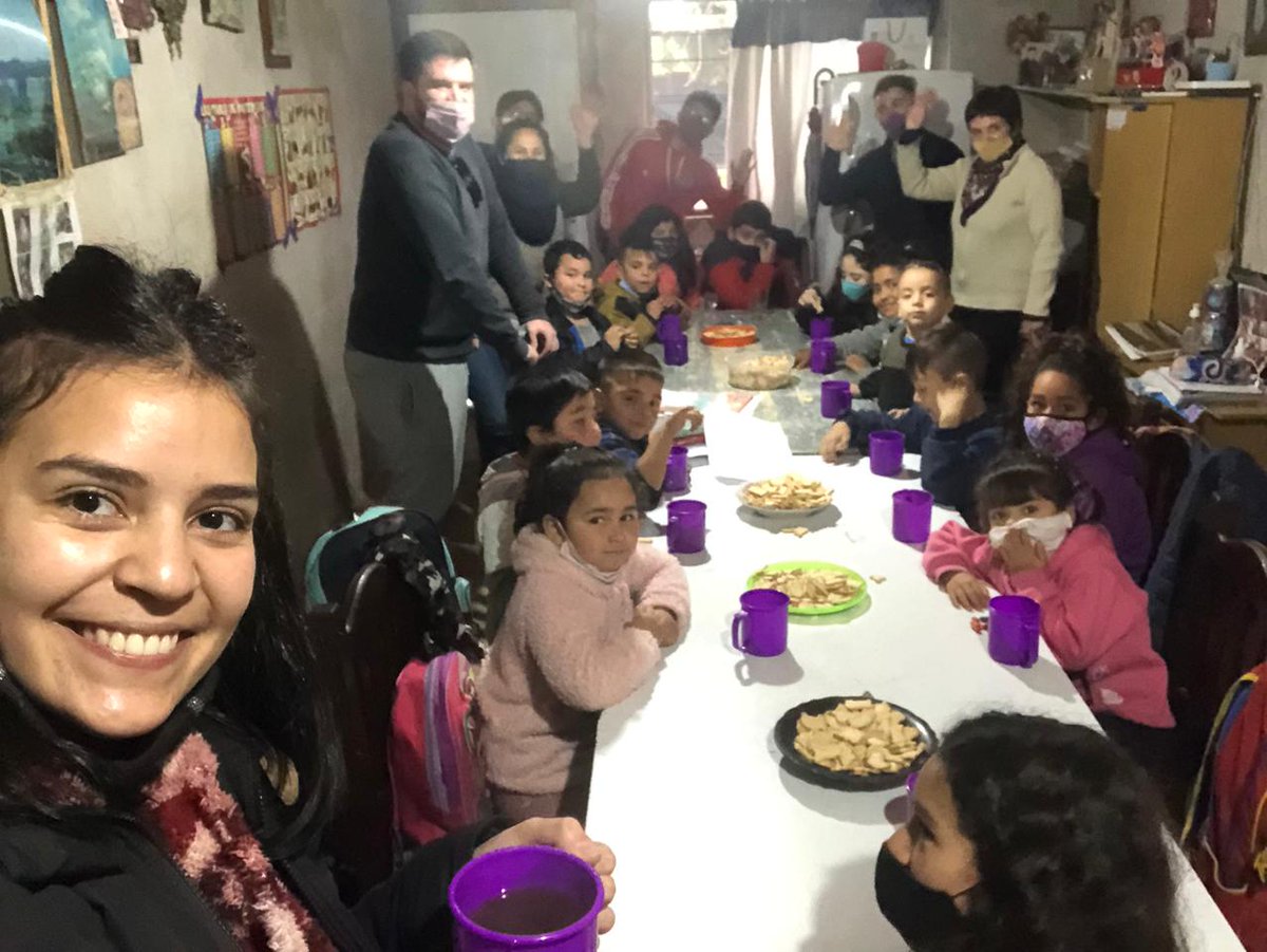 Sábados de apoyo escolar en el barrio Villa Alba ✏️📚

#CIP #LaPlata