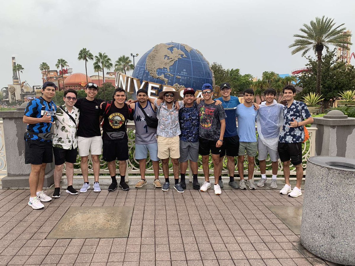 MartinSalinas04's tweet photo. Orlando ✅ https://t.co/p4WFXrN8y6