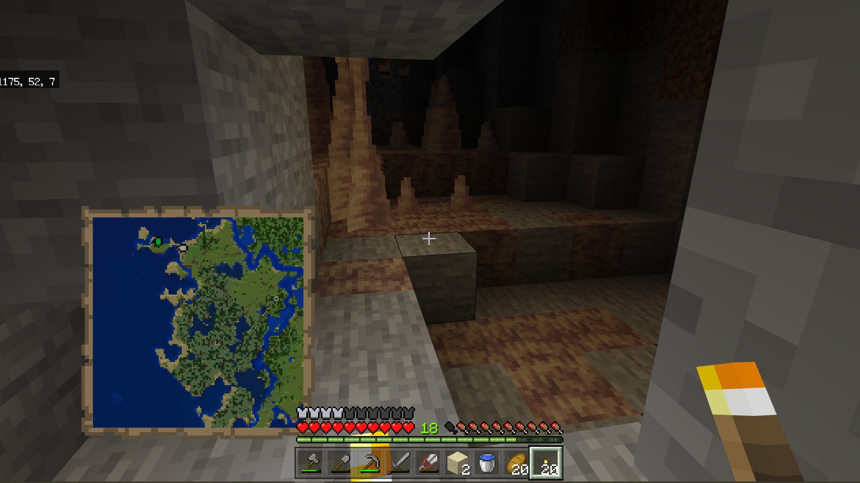 ミク マイクラlife V1 17新要素 鍾乳洞 最初の拠点の地下にある洞窟内で発見しました まだどのような効果があるのか分からず 尖ったドリップストーン を採取して持ち帰り っていうか行商ラマがこんなところにも 多すぎだよ Minecraft マイン
