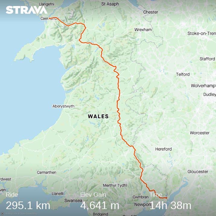 jbanningww1's tweet image. By far the hardest thing I’ve ever done. Super hot day. I am broken. But I bloody did it! #Walesinaday