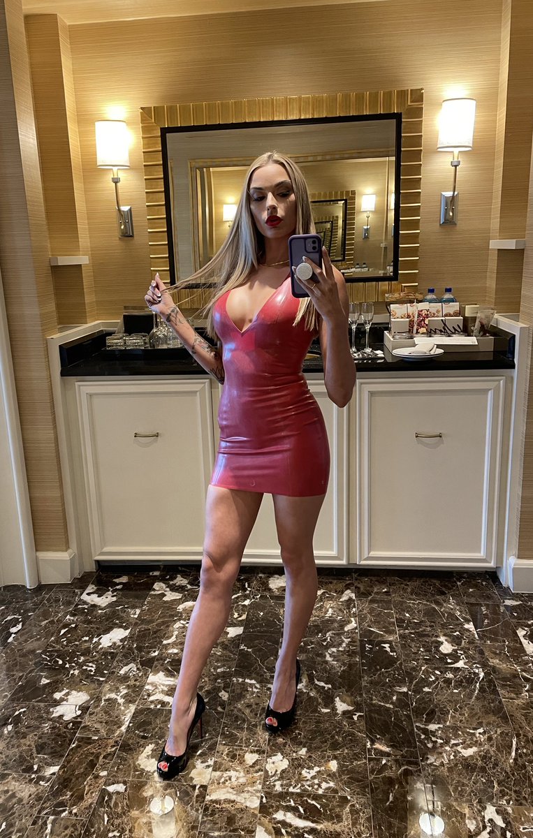 sincitydomme's tweet photo. Now accept new local subs. Female preferred. Contact me via paid platform or tribute directly to be considered. 
#prodomme #lifestyle #servitude https://t.co/mX1GjLzFLH