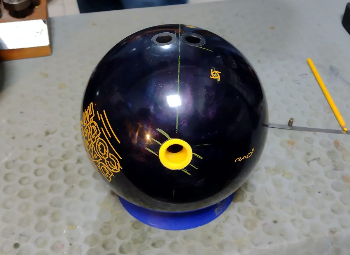 AlexArchundia's tweet photo. Dark Code

#stormnation
#bowlingwithstudioproshop https://t.co/fr4qLtgwi5